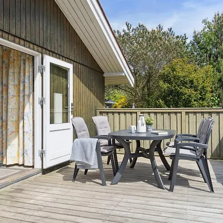 Eini - 500m From The Sea By Interhome * Bøtø By